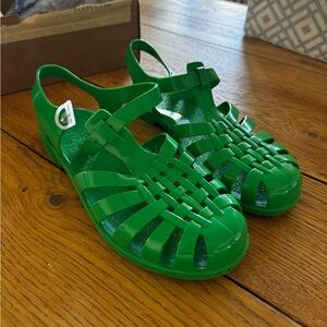 Clare V sun jelly sandals size 40 in green/Gazon color